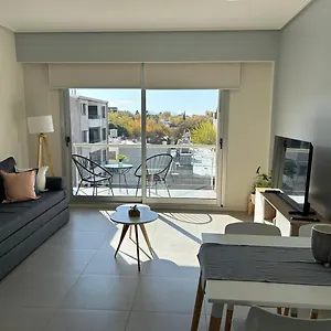  Apartamento Luminoso Departamento A Estrenar En Quinta Seccion